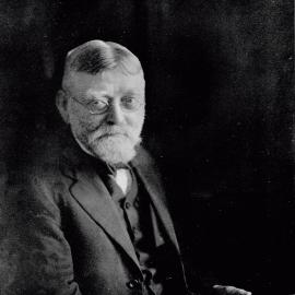 Chancellor Mungo William MacCallum